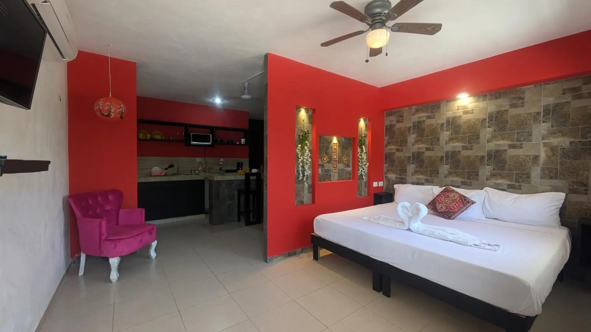 公寓 B6 Romantic Beachside Escape Bangkok Theme Memory Foam King Bed Kitchen Ac 普拉亚卡门