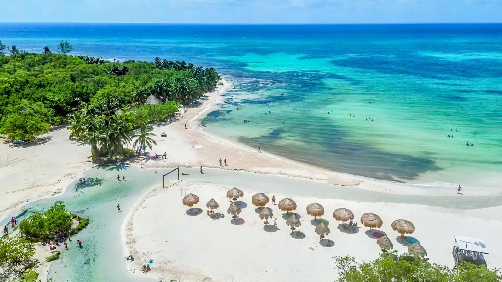 B6 Romantic Beachside Escape Bangkok Theme Memory Foam King Bed Kitchen Ac Playa del Carmen Meksika